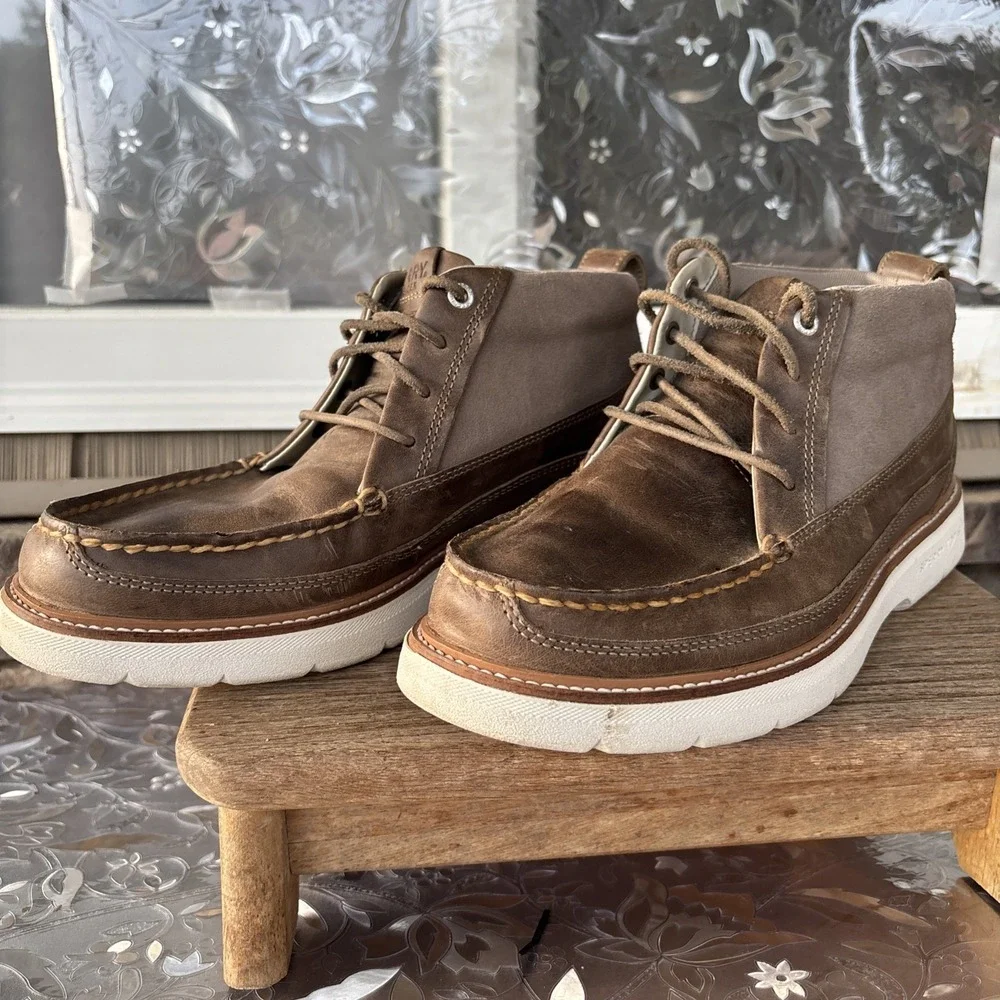Sperry Men's 10 Authentic Brown/ Taupe Chukka Boots Push Wave Leather Inserts